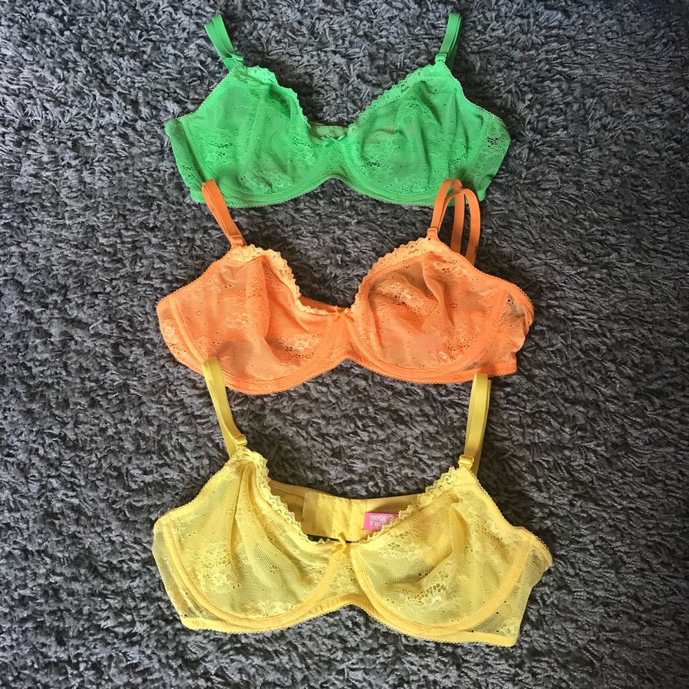 PINK Victoria’s Secret Bra